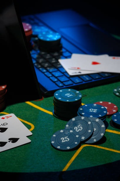 Live dealer table stream preview showing card values